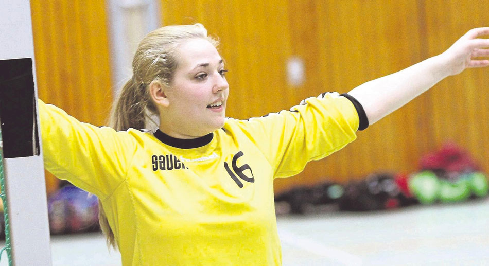 Auch auf ihre Tagesform wird es ankommen: Bei Wesertal lieferte Laura Weidemann im Kasten der FSG Waldhessen eine prima Leistung ab. Foto: Walger