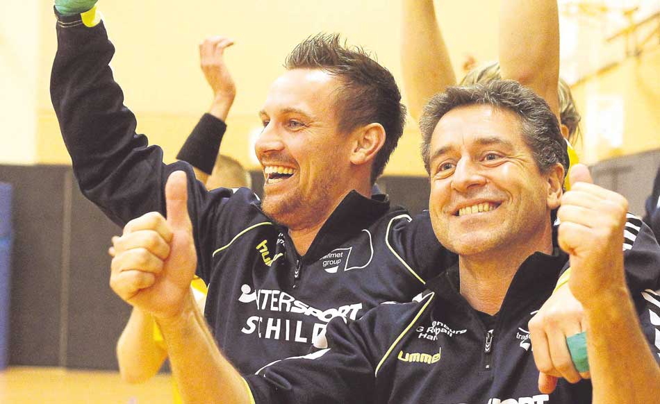 Daumen hoch am Samstag: Darüber würden sich Daniel Holl (links) und Robert Nolte freuen. Zwei Punkte würden den Rotenburgern nach ihrer jüngsten kleinen Durststrecke guttun. Foto: Walger Daumen hoch am Samstag: Darüber würden sich Daniel Holl (links) und Robert Nolte freuen. Zwei Punkte würden den Rotenburgern nach ihrer jüngsten kleinen Durststrecke guttun. Foto: Walger