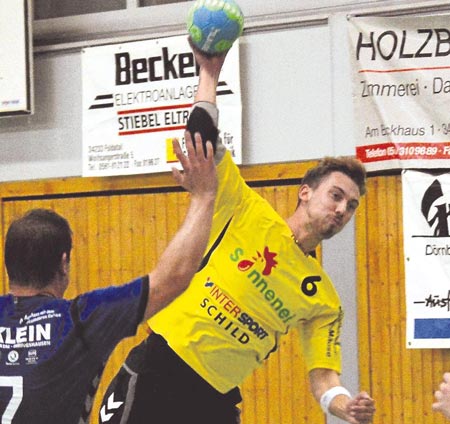 Ein starker Auftritt: TGR-Linksaußen Luca Teichmann überzeugte mit vielen Wurfvarianten und fünf Toren. Foto: Gerlach/nh Ein starker Auftritt: TGR-Linksaußen Luca Teichmann überzeugte mit vielen Wurfvarianten und fünf Toren. Foto: Gerlach/nh