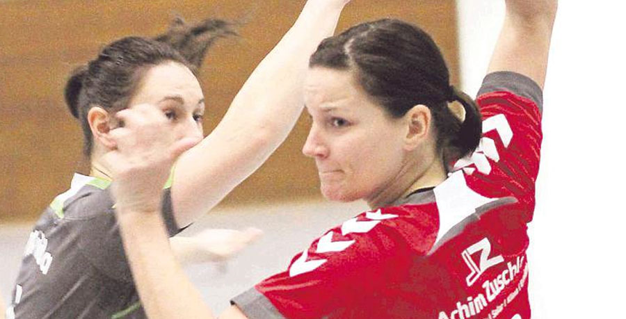 Die lange Zwangspause ist vorbei: Johanna Drewer kann für ihre FSG Waldhessen wieder für Druck von außen sorgen. Foto: Walger