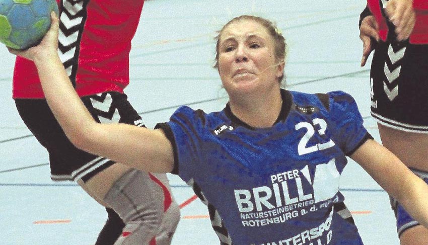 Durchsetzungsstark: Neuzugang Alina Braun sucht den direkten Weg zum Tor. Gegen Wesertal traf sie fünfmal. Foto: Walger