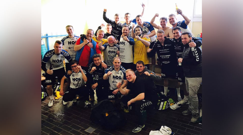 Jubel am Ende der Saison: Mit dem 31:26 gegen die TG Wehleiden hat sich die TGR den Klassenerhalt gesichert. Jubel am Ende der Saison: Mit dem 31:26 gegen die TG Wehleiden hat sich die TGR den Klassenerhalt gesichert.