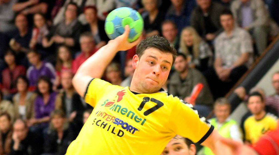 Er wird in Wehlheiden besonders gefordert sein: Nach dem Ausfall von Jan-Oliver Holl soll es in erster Linie Phillip Debus am Kreis der TG Rotenburg richten. Foto: Walger Er wird in Wehlheiden besonders gefordert sein: Nach dem Ausfall von Jan-Oliver Holl soll es in erster Linie Phillip Debus am Kreis der TG Rotenburg richten. Foto: Walger