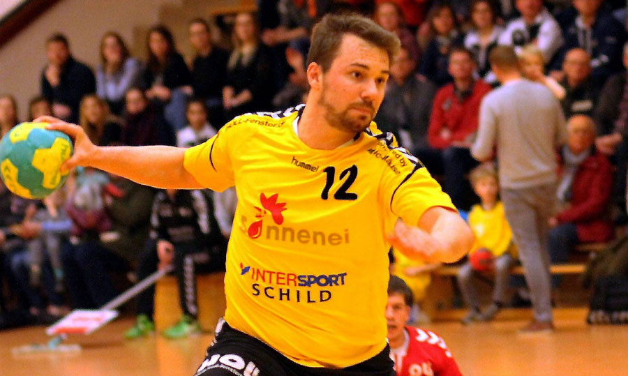 Simon Golkowski war mal wieder ein Aktivposten: Der Linksaußen steuerte sechs Treffer zum 23:20-Erfolg seiner TG Rotenburg bei der TSG Dittershausen bei. Die TGR verbesserte sich um zwei Ränge auf Platz sieben. © Walger Simon Golkowski war mal wieder ein Aktivposten: Der Linksaußen steuerte sechs Treffer zum 23:20-Erfolg seiner TG Rotenburg bei der TSG Dittershausen bei. Die TGR verbesserte sich um zwei Ränge auf Platz sieben. © Walger