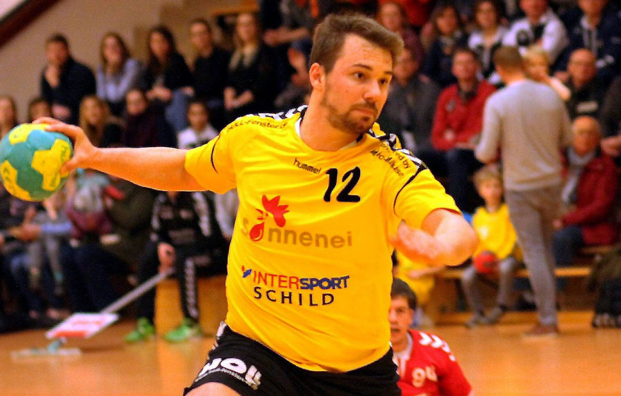 Er hat den Gegner in schlechter Erinnerung: TGR-Linksaußen Simon Golkowski sah bei der Hinspielniederlage gegen die TSG Dittershausen die blaue Karte. Er bekam eine Sperre aufgebrummt und fehlte seinem Team. © Thomas Walger